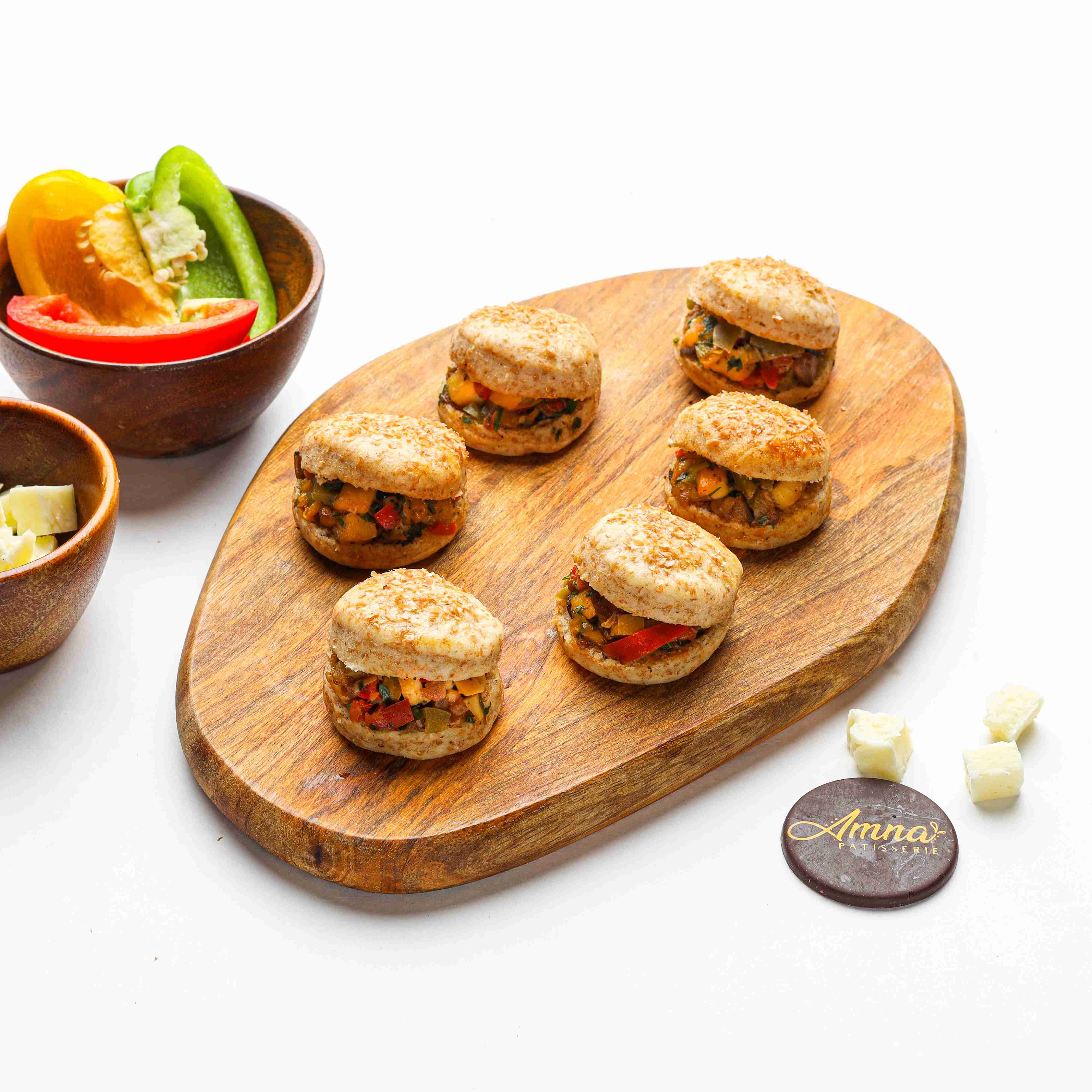Halloumi With Veggies (12 pieces)
