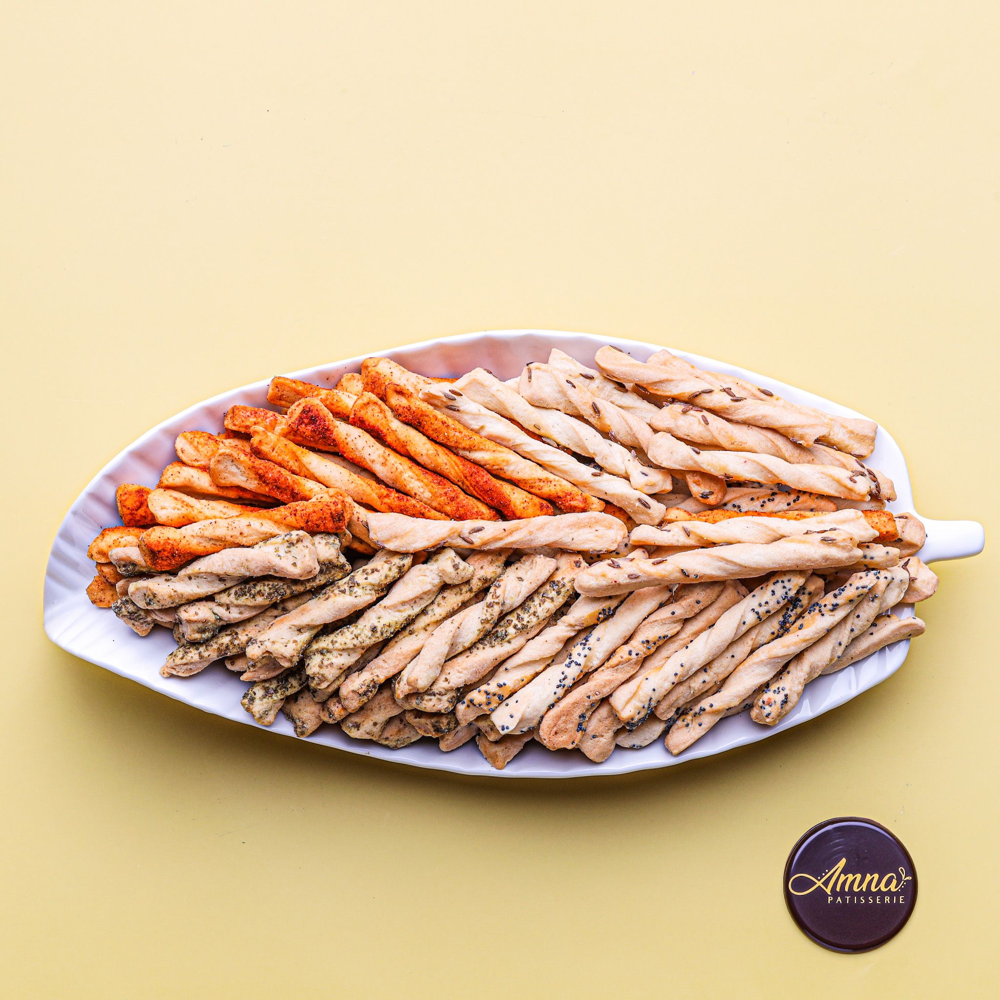  Long Twist Leaf Platter